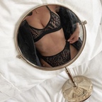 Sarah Tessa - OnlyFans Creator