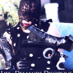 Madame Juicy - OnlyFans Creator