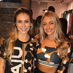 Hermanitas Rubias - OnlyFans Creator