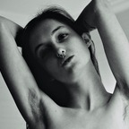 Dove - OnlyFans Creator