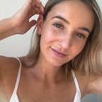 Carla Hunter - OnlyFans Creator