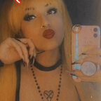 Bumble Bee - OnlyFans Creator