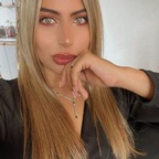 Juli 💛 - OnlyFans Creator