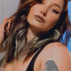 Hoelium - OnlyFans Creator