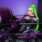 Nova The Nerd | VIP 💚 - OnlyFans Creator