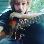 Riskybidness - OnlyFans Creator