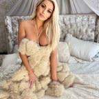 ChichiaDorévip - OnlyFans Creator