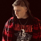 BLAZE😈 - OnlyFans Creator