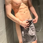 色白筋肉(Dot) - OnlyFans Creator