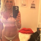 Bella Taylor - OnlyFans Creator