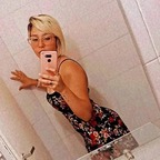 Zoe - OnlyFans Creator