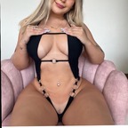 Tu niña traviesa🍑 - OnlyFans Creator