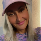 Julia Cellini - OnlyFans Creator