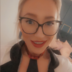 The beauty and the bump - OnlyFans Creator