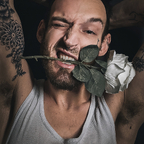 Crufella - OnlyFans Creator