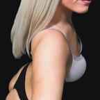 Nikki Chains - OnlyFans Creator