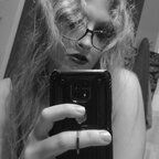 Fire_Fox - OnlyFans Creator