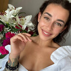 💕Nika Roses💕 - OnlyFans Creator