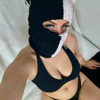 shewulffie - OnlyFans Creator