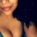 Domi - OnlyFans Creator