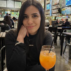 𝓒𝓱𝓲𝓪𝓻𝓪 🩰 - OnlyFans Creator