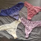 NurseLou - OnlyFans Creator