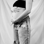 Cali Baby Bump - OnlyFans Creator