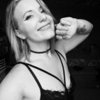 Mackenzie Tiffany - OnlyFans Creator