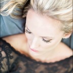 Eve - OnlyFans Creator