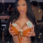 Trixie Banks - OnlyFans Creator