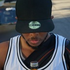 VeL-E-VeL - OnlyFans Creator